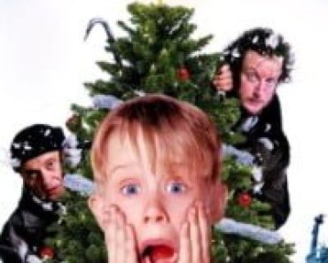 Download Home Alone (1990) {Hindi-English} Bluray 480p [345MB] || 720p [935MB] || 1080p [2.1GB]