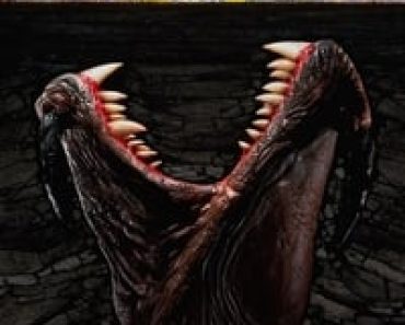 Download Tremors (1990) Dual Audio {Hindi-English} Esubs Remastered BluRay 480p [328MB] || 720p [939MB] || 1080p [2.0GB]