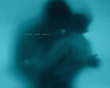 Download Equals (2015) {English With Subtitles} 480p [300MB] || 720p [700MB]